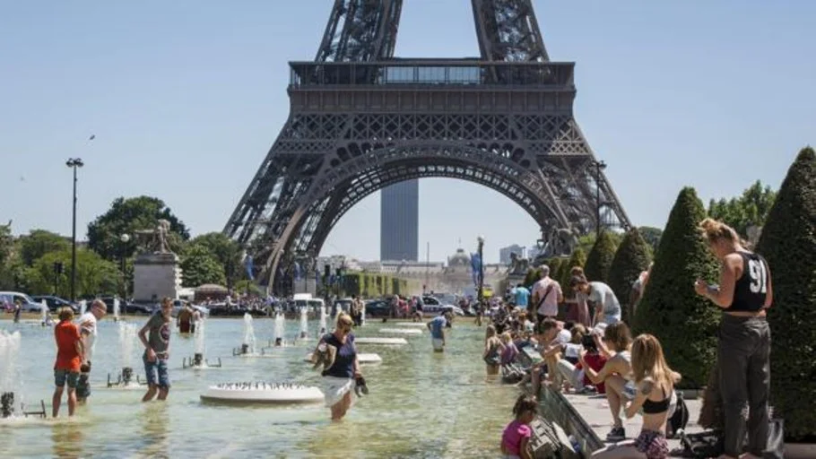 Ola de calor en Francia deja más de 100 muertes por ahogamiento