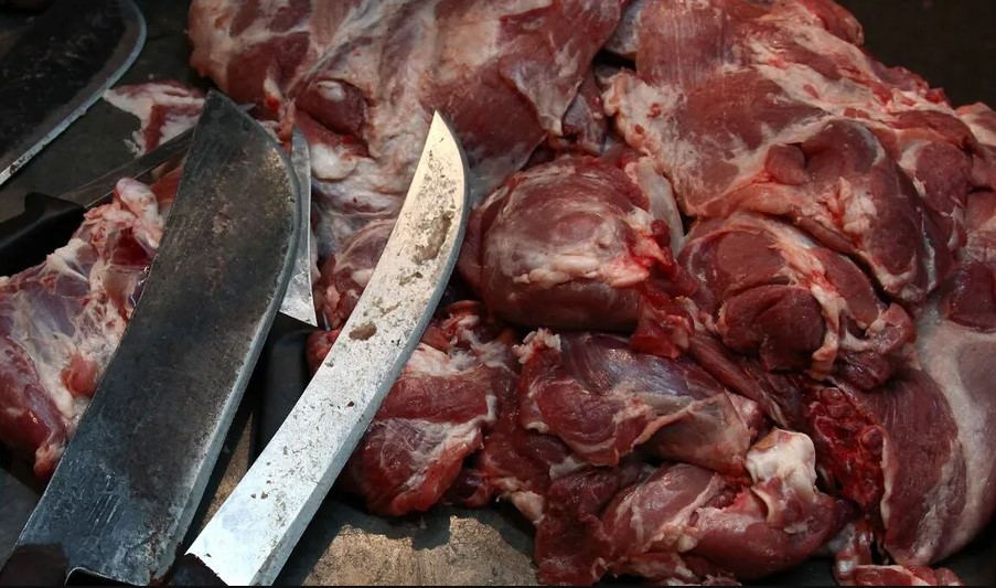 Fiesta familiar termina en hospital por carne contaminada