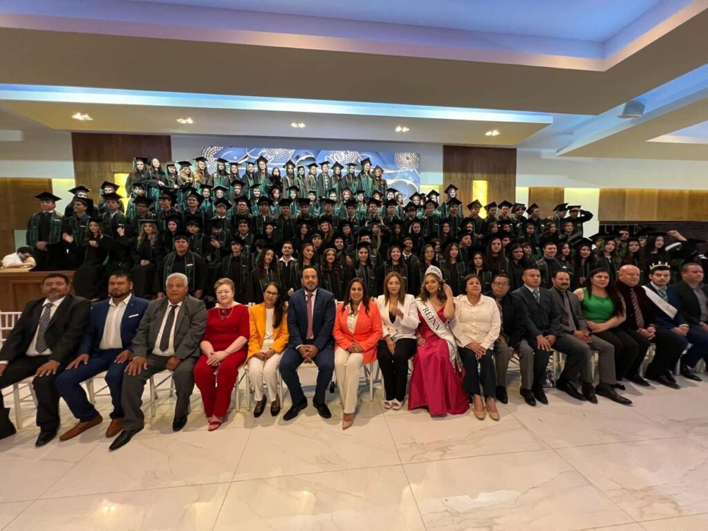 COBAED Plantel # 12 entrega con orgullo a 128 nuevos bachilleres generación 2022-2025