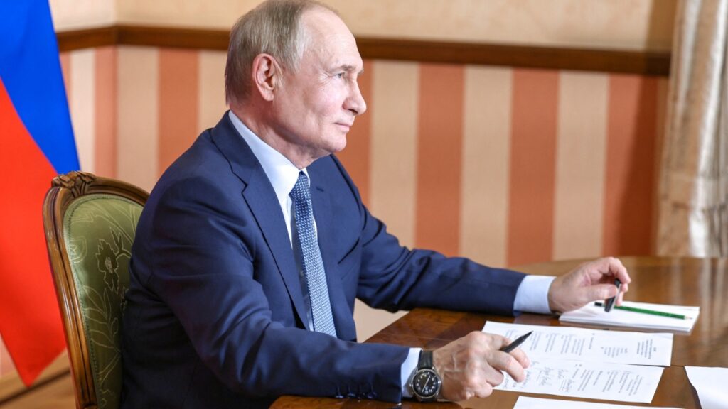 Putin busca el dialogo y expresa «profunda preocupación» por la escalada de la violencia en Siria