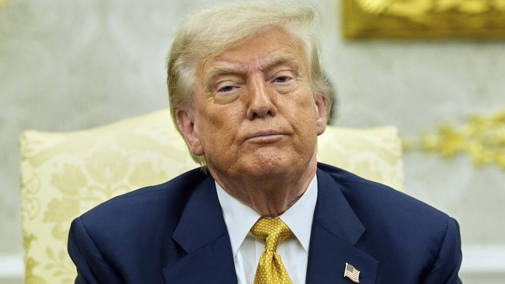 Trump aparece en los archivos de Epstein, según fiscal general de EU: WSJ