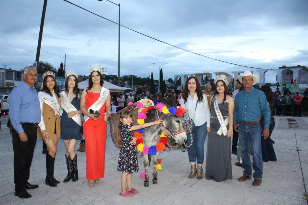 Celebran a sus paisanos en Tepehuanes; callejoneada Paisano 2025