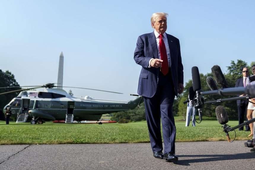 Trump anuncia una posible reunión trilateral con Rusia y Ucrania