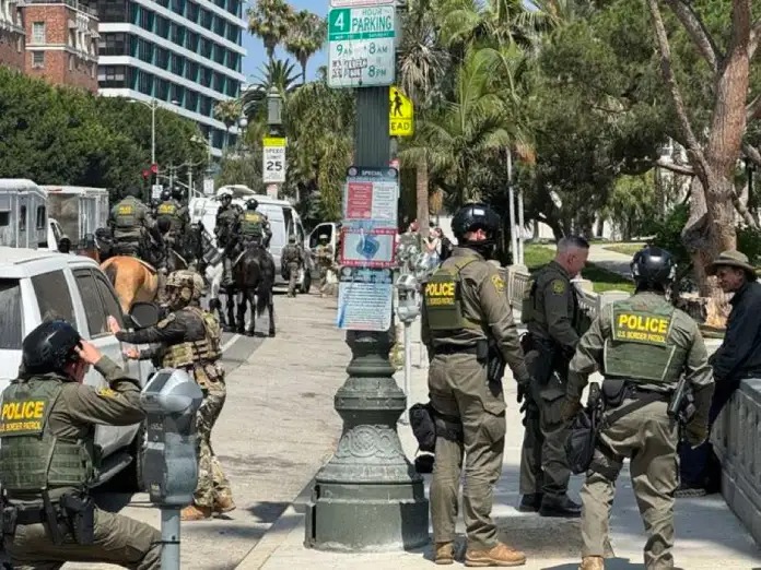 Nueva redada masiva antiimigrantes sacude a Los Ángeles