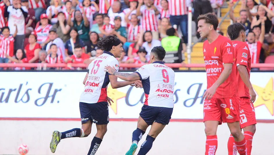Chivas vence a Necaxa en reencuentro «amistoso» con Gago.
