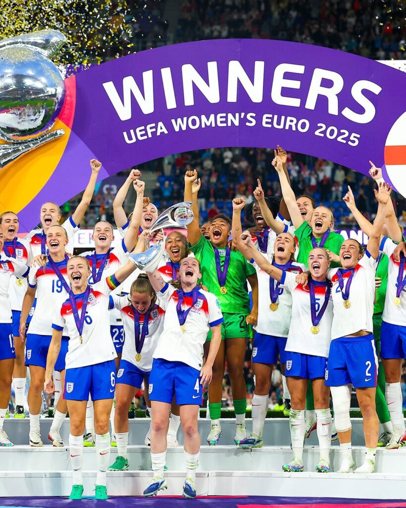 Inglaterra es bicampeona de la Euro femenil.