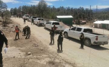 Ojalá ya pongan orden: Ejército toma control de la Presidencia Municipal de Guadalupe y Calvo tras días de balaceras