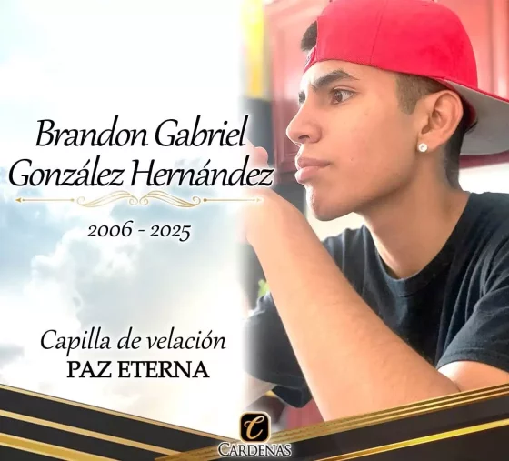 Muere joven motociclista tras chocar contra un puente en Tierra y Libertad