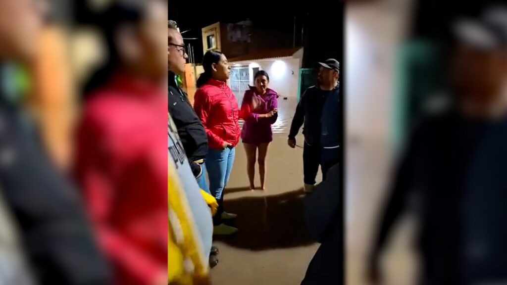 Vecinos de Canatlán exigen terminar obra inconclusa tras nueva inundación