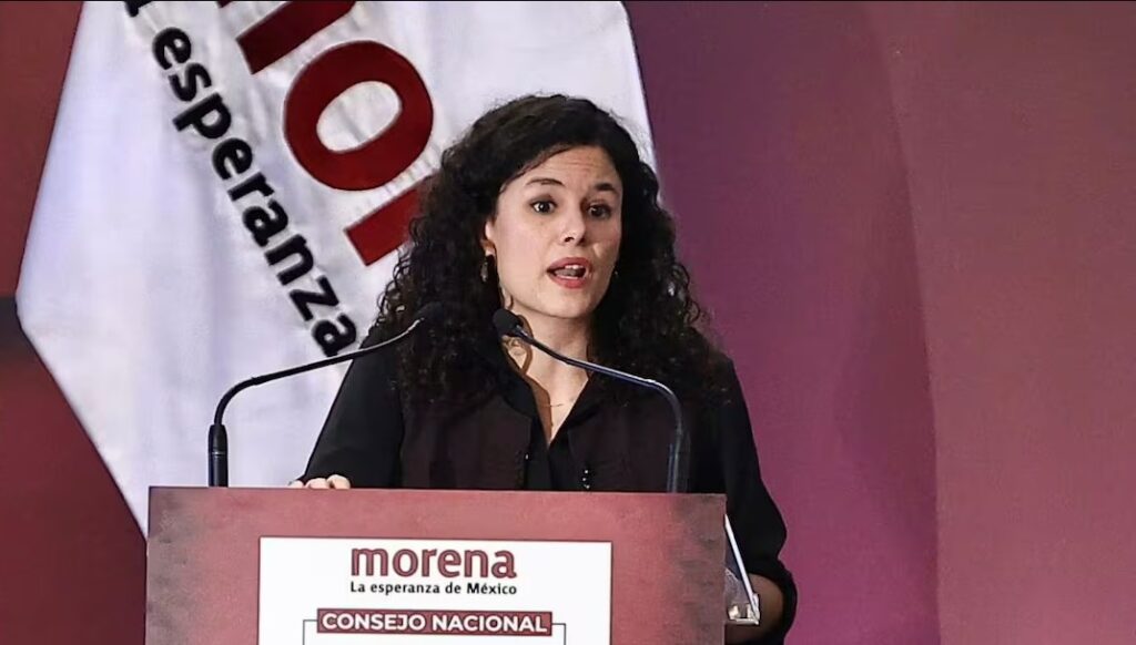 Líder de Morena reitera llamado a vivir con «justa medianía»
