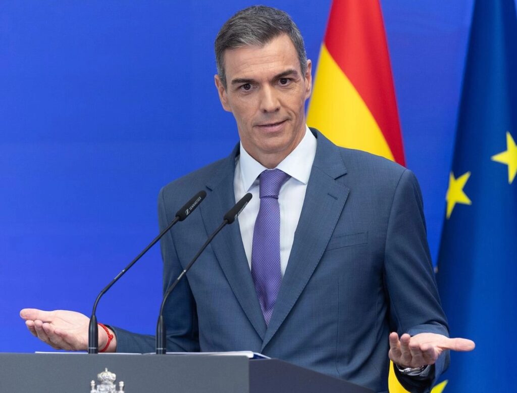 Pedro Sánchez reafirma su liderazgo a pesar de escándalos