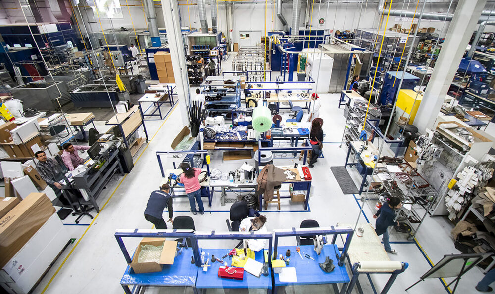 Industria maquiladora propone que jornada laboral sea de 42 horas, no de 40