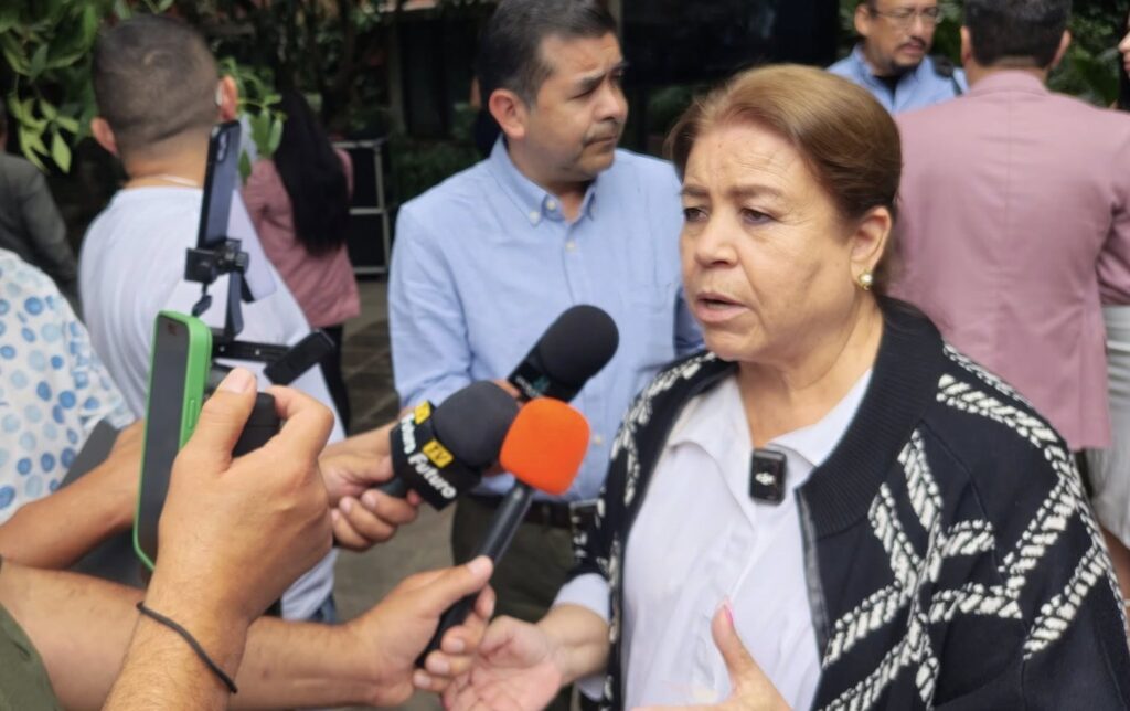 Comparecen aspirantes al Consejo de Búsqueda en el Senado