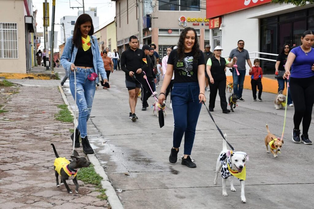 Éxito en el 2º Paseo Canino en Santiago Papasquiaro: Una fiesta por el respeto y cuidado animal