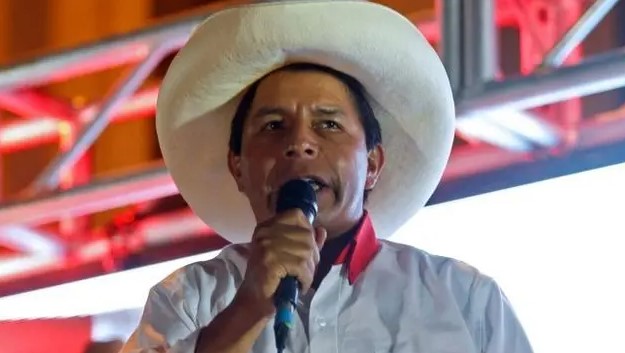 Pedro Castillo pide intervención internacional ante denuncia de Betssy Cháve