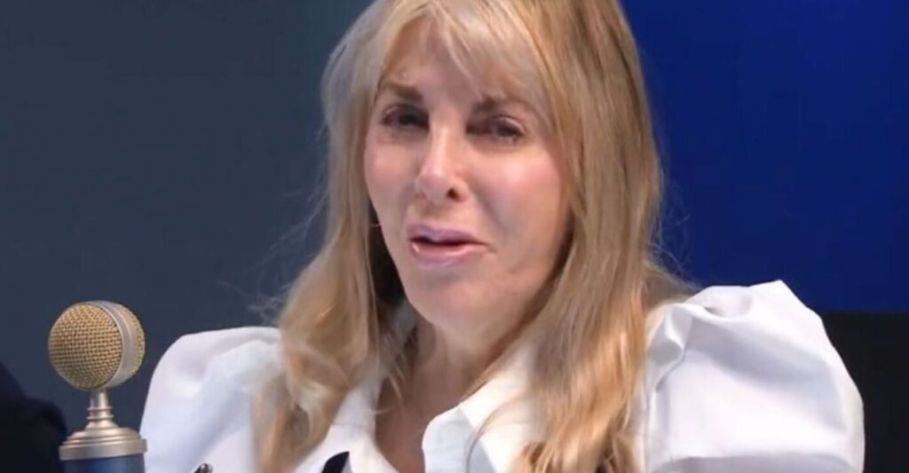 Shanik Berman sufre fuerte caída y termina en ambulancia
