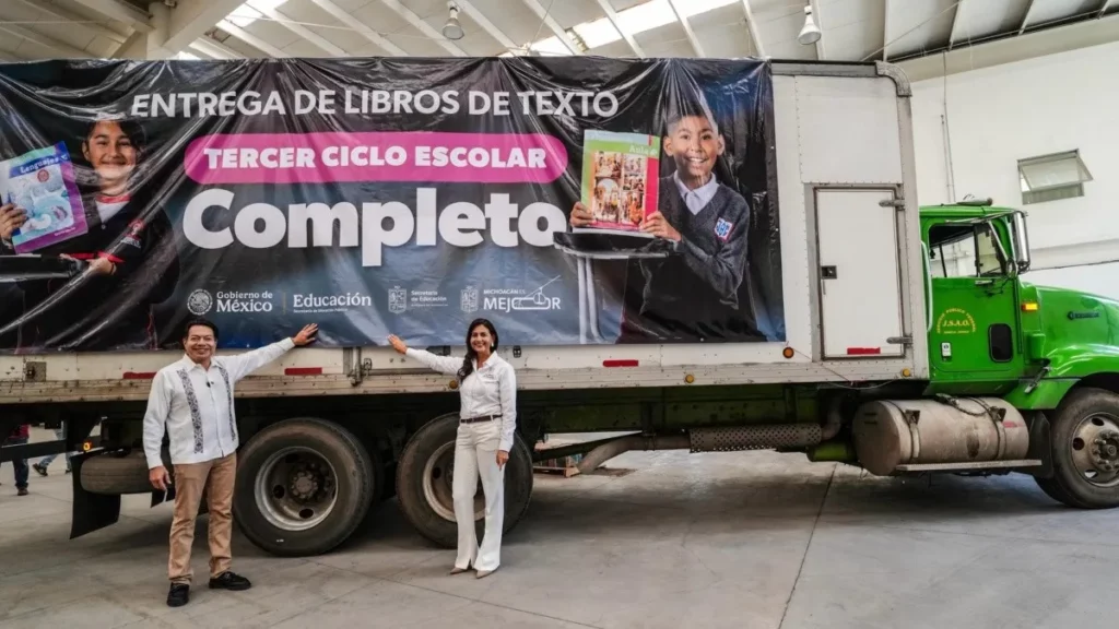 SEP entrega más de 140 millones de libros de texto gratuitos: Mario Delgado