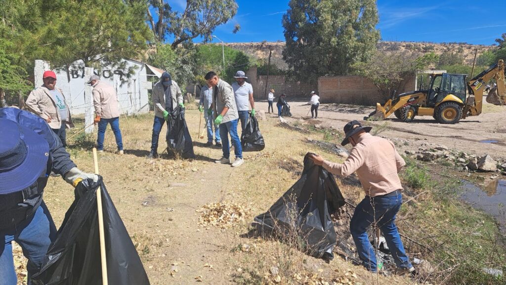 Conagua impulsa limpieza del río Tunal en Durango con control biológico