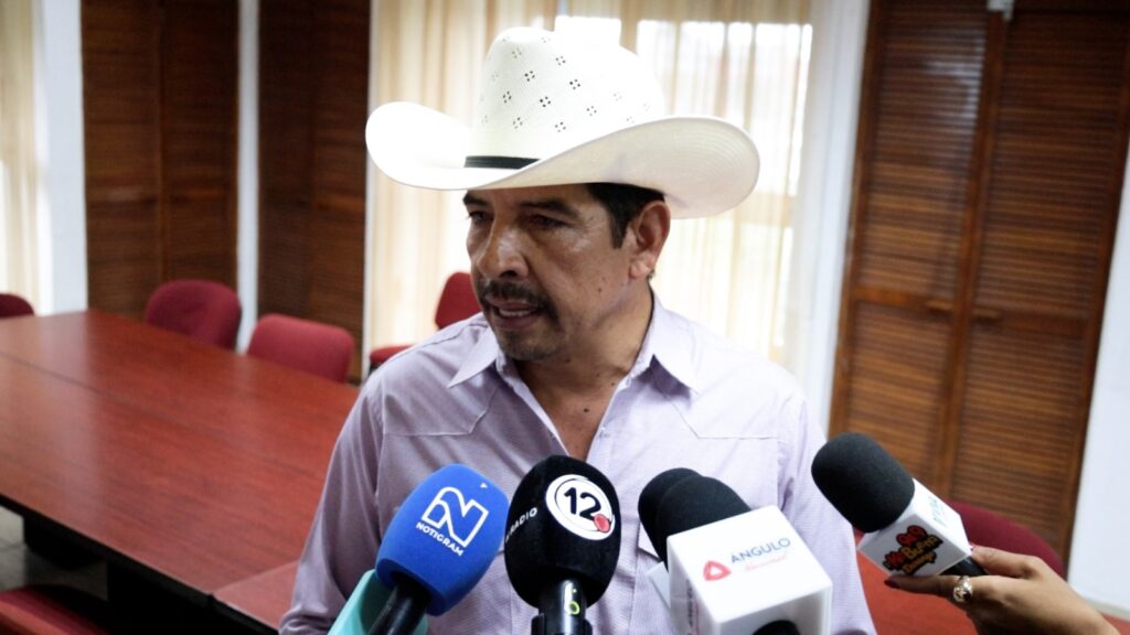 Tras 51 días de cierre de la frontera, se reabre la exportación de ganado en Durango: SGDR