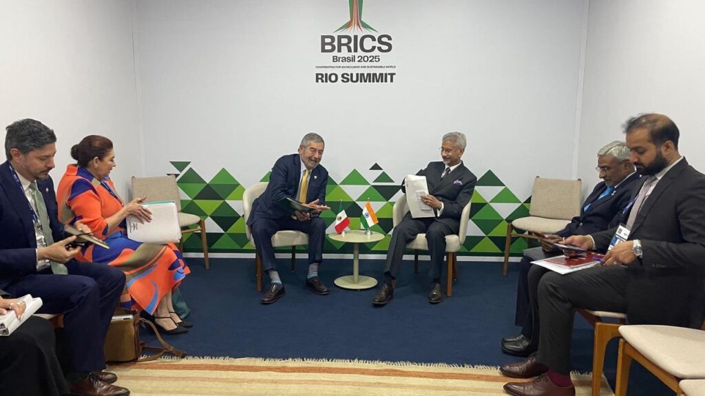 Ante los BRICS, México pide destinar el 1% del gasto mundial en armas a programa de reforestación