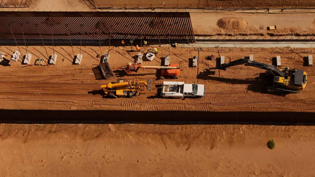 EE.UU. construye nuevo muro fronterizo secundario entre Nuevo México y Ciudad Juárez