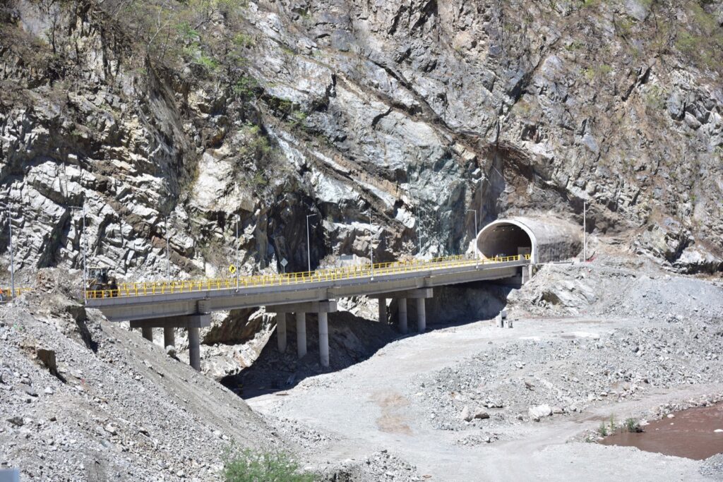 Nueva carretera San Ignacio-Tayoltita en su fase final: SICT