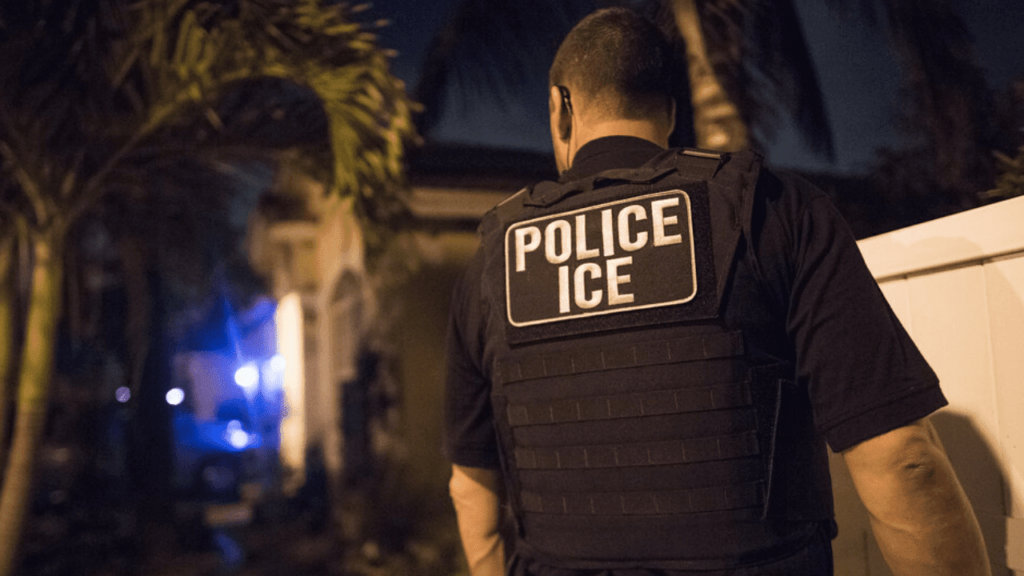 Mayoría de mexicanos detenidos por ICE tenían más de 10 años en EE.UU.