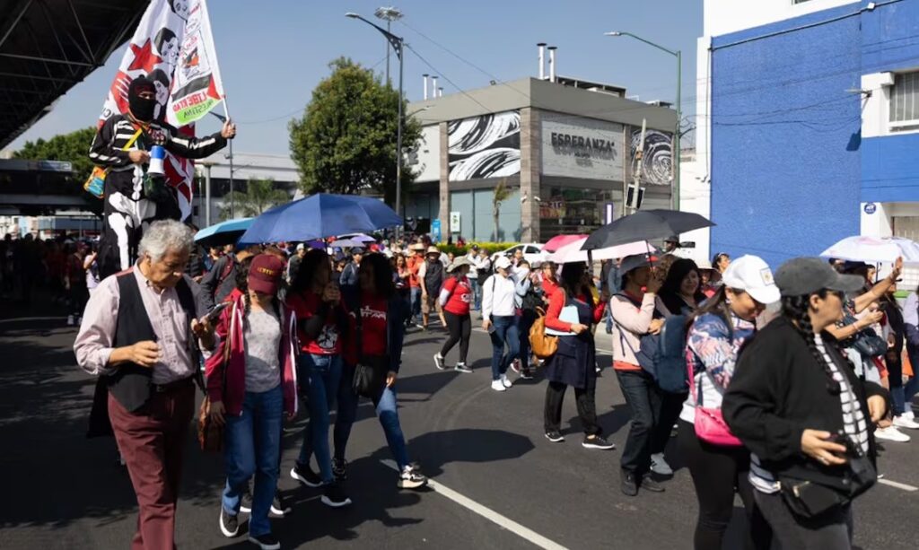 Devolverán descuentos a maestros de la CNTE que participaron en plantones