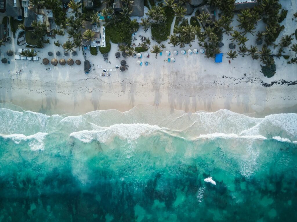 Cofepris informa sobre 16 playas que no son aptas para nadar en este verano