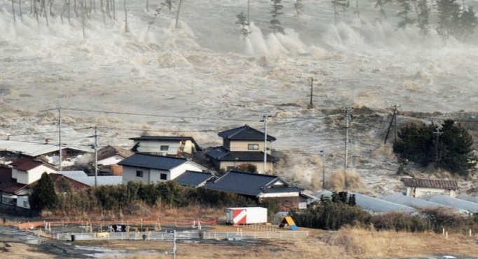 Japón activa protocolo de emergencia por temido tsunami tras sismo de 8.7