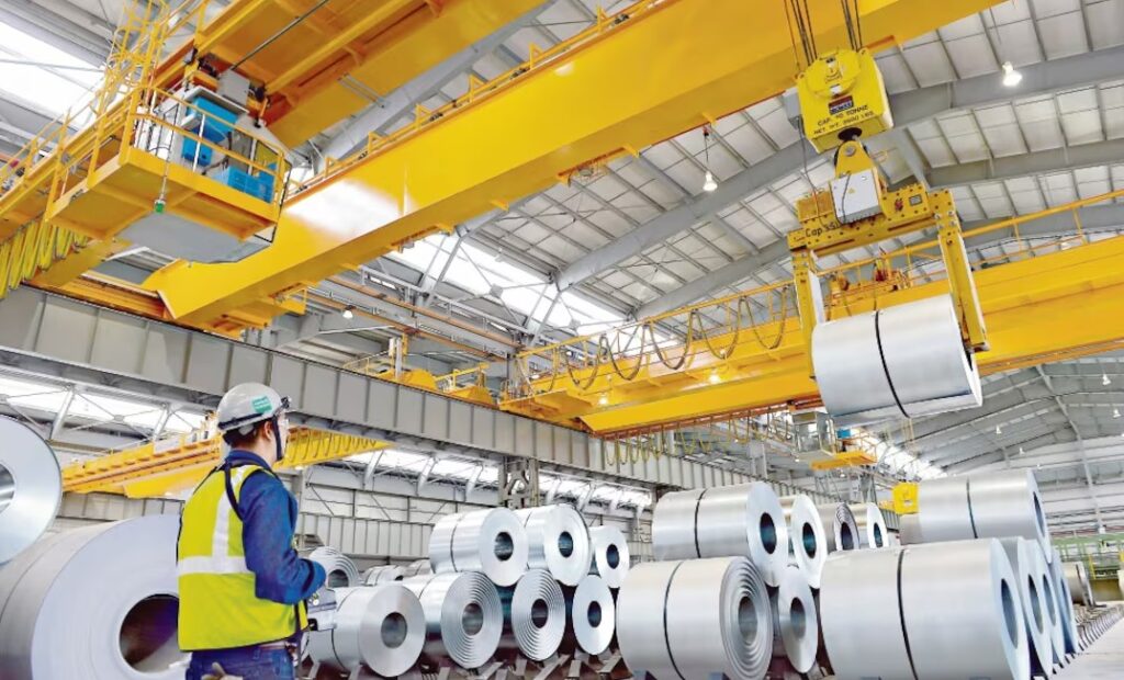 Canadá anuncia nuevos aranceles para proteger su industria siderúrgica