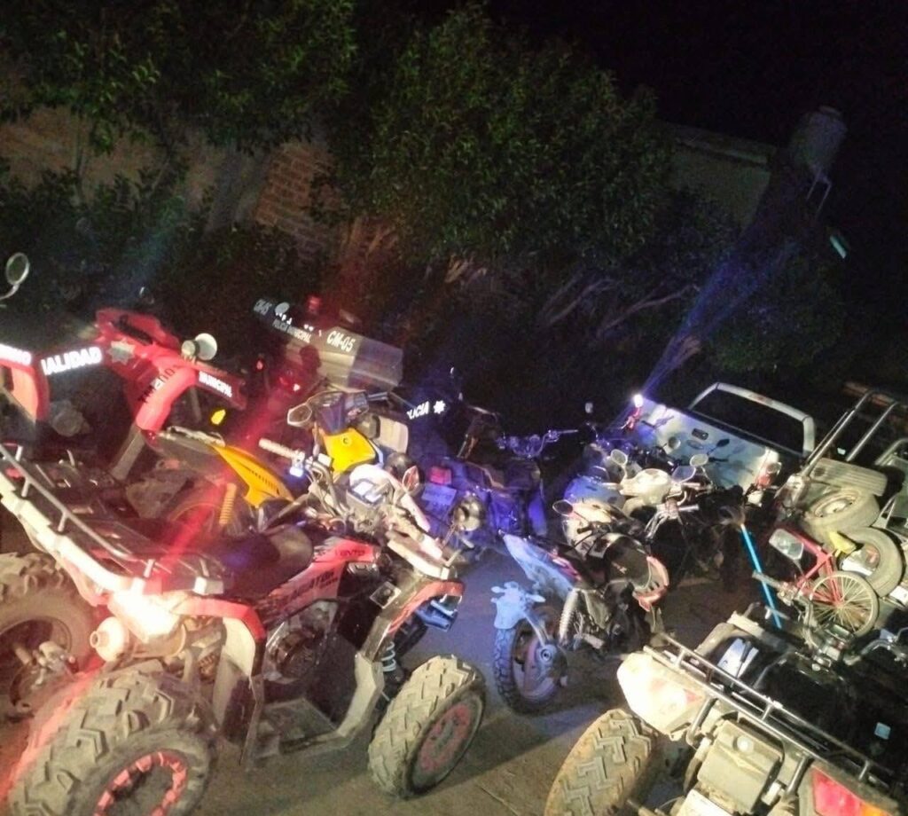 Policía Vial asegura 10 motocicletas