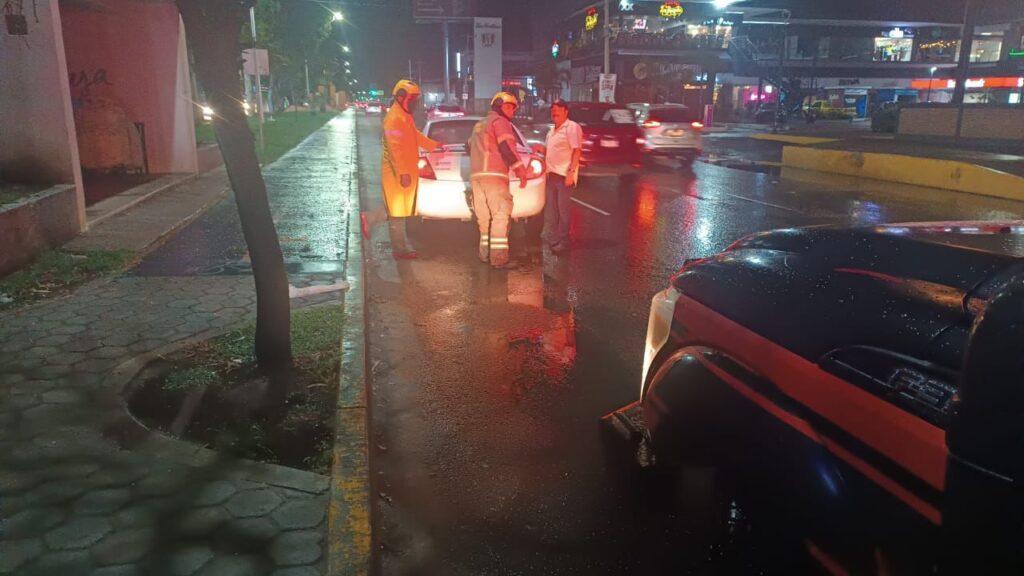 Alertas los bomberos ante las lluvias
