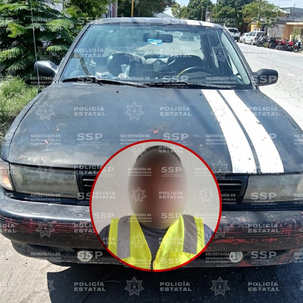 Policías sorprenden a sujeto que manejaba auto robado