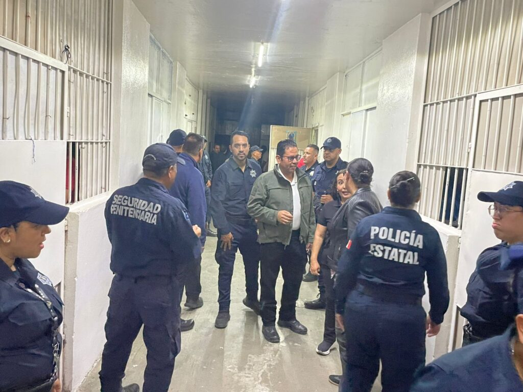 Esculcaron los penales de Durango (video)