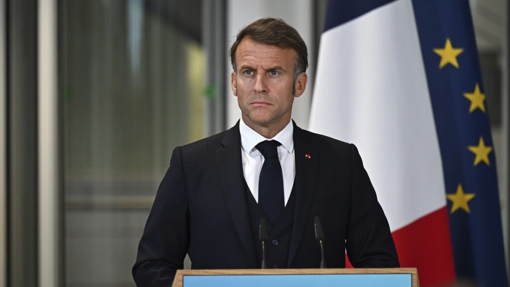 Macron advierte sobre posible gran conflicto en Europa y sella pacto nuclear con Reino Unido