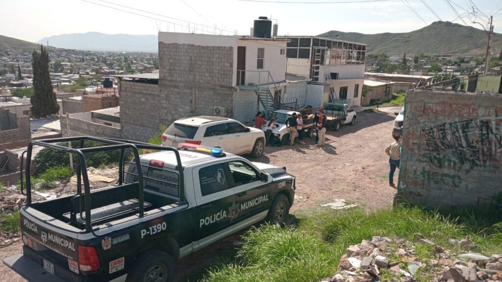 Encuentran a Angelie escondida y aterrorizada bajo un vehículo en Chihuahua