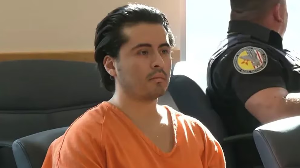 Joven asesinó a toda su familia y al perro; intentó ocultar los cuerpos