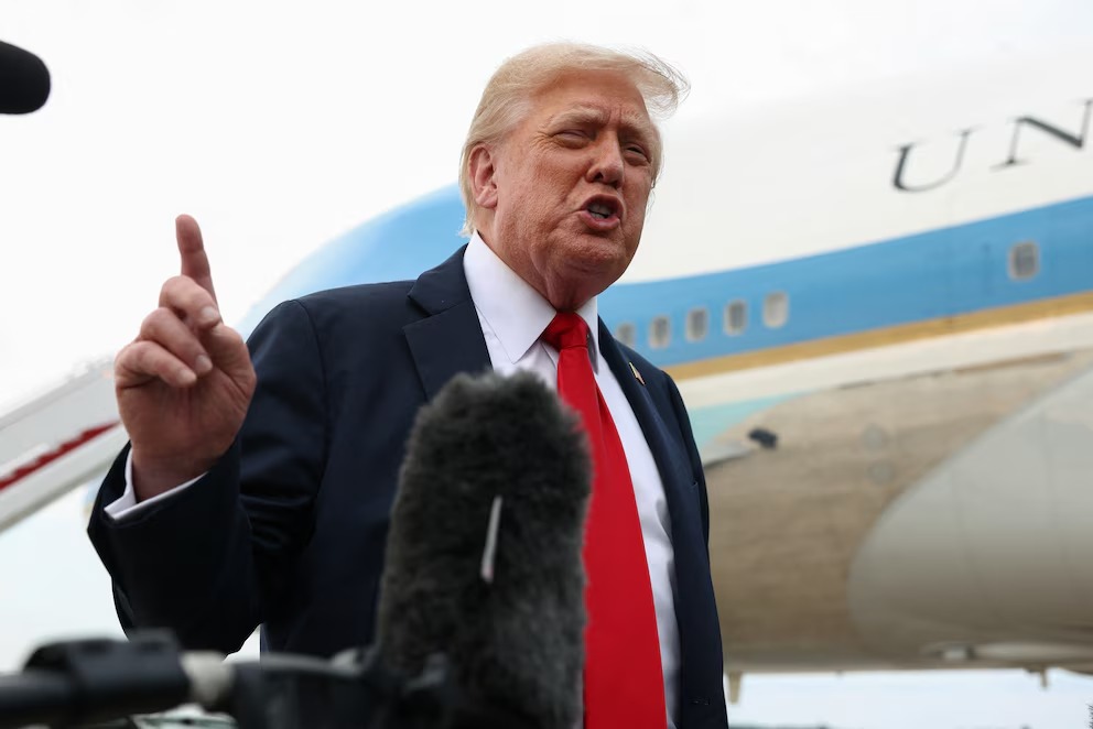 Trump confirmó que EU enviará sistemas de defensa antiaérea Patriot a Ucrania