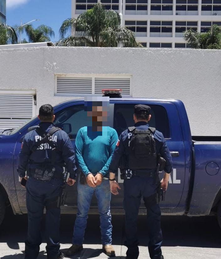 Salvaje golpiza le propinó a su pareja