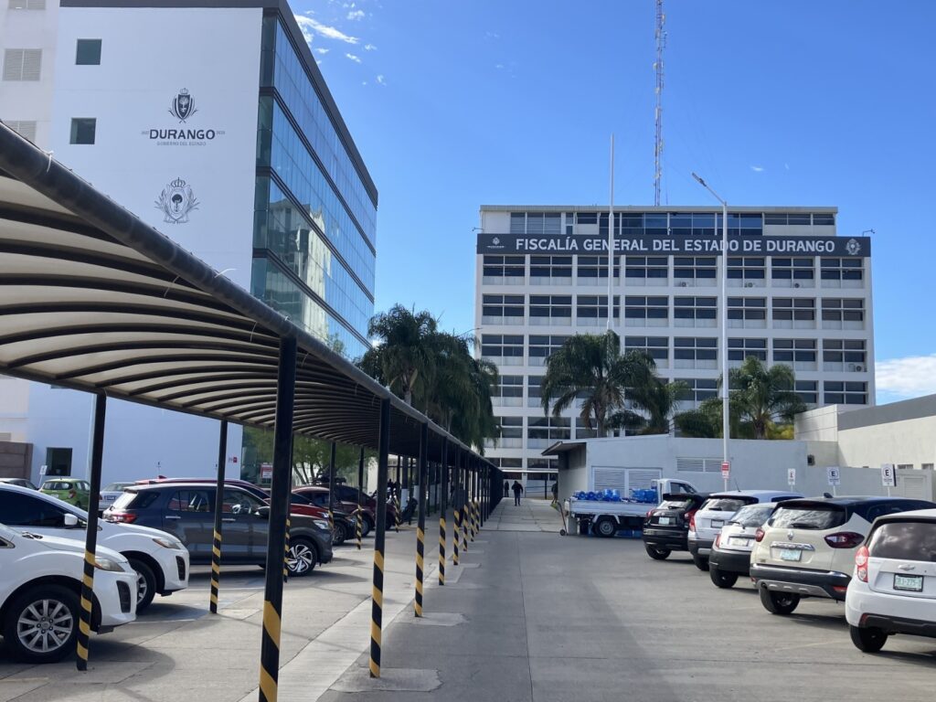 Sexoservidoras golpeadas, manoseadas y robadas