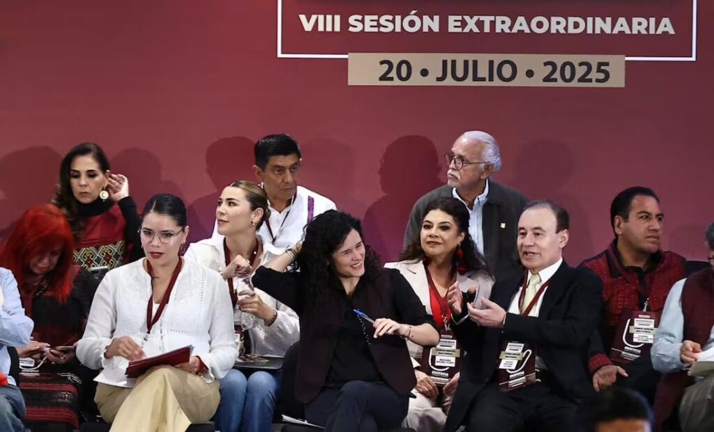 “¡Fuera los Yunes!”: Militantes rechazan incorporación de figuras polémicas a Morena