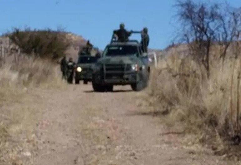 Le cortaron el cuello para asesinarlo y abandonaron su cadáver