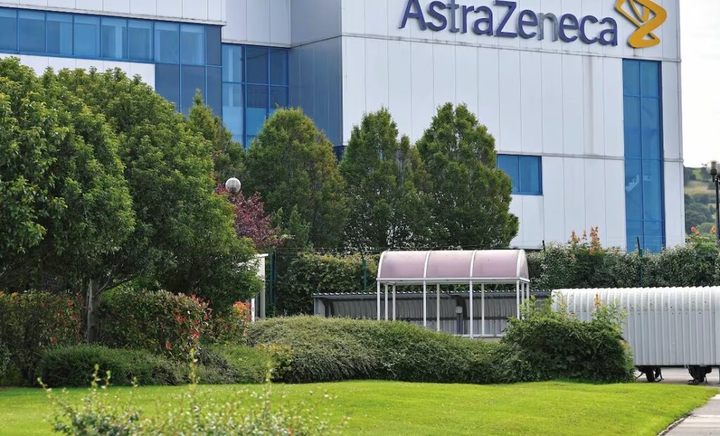 Con presiones, Trump anuncia inversión récord de AstraZeneca en EE.UU, serán 50 MMDD para 2030