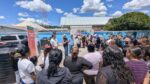 entrega de tinacos y apoyos alimentarios