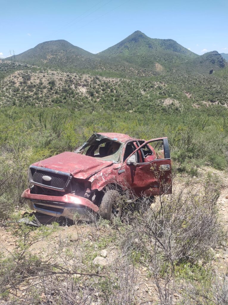 Milagro para paisanos que sobreviven al caer a voladero