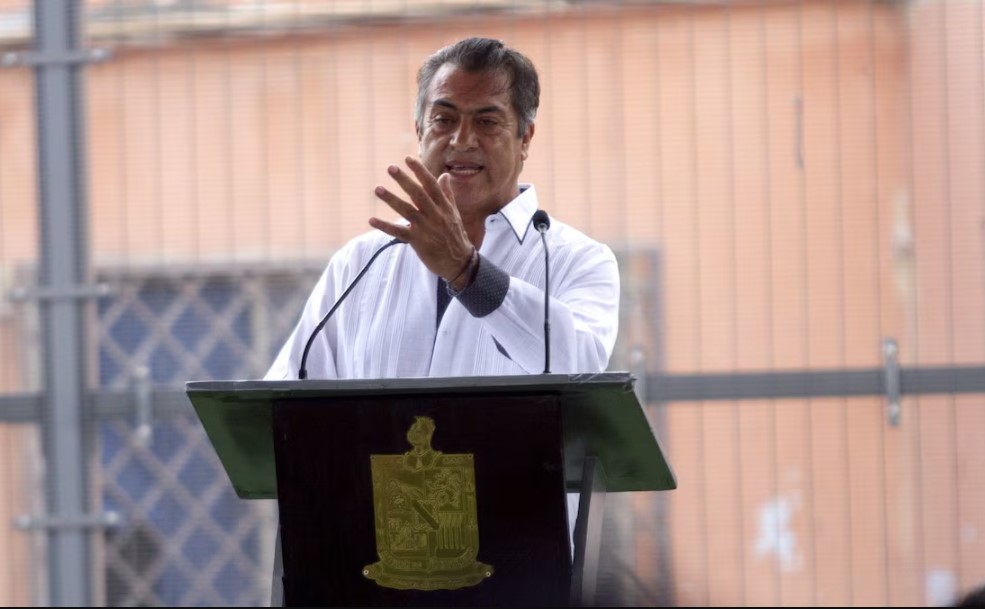 Incendio en casa de exgobernador de Nuevo León no tiene motivación política, según Fiscalía