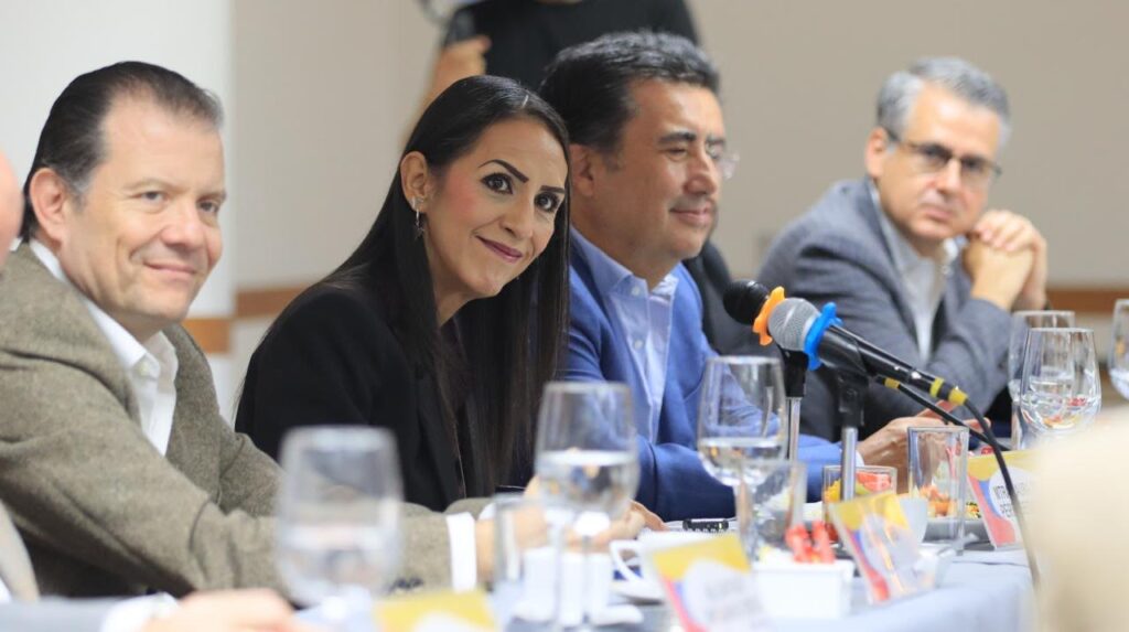 Laura Imelda Pérez Segura presenta ejes de gobierno  ante Coparmex Jalisco