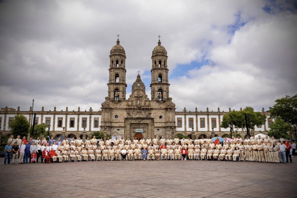 Bomberos de Zapopan encomendaron su labor a la Virgen en el Día Nacional del Bombero