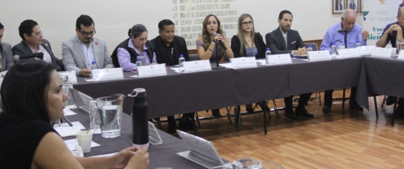 Foro en el Congreso busca fortalecer la protección y cuidado de los animales